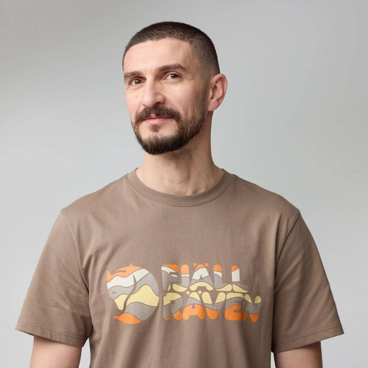 Multicolor Logo T shirt M