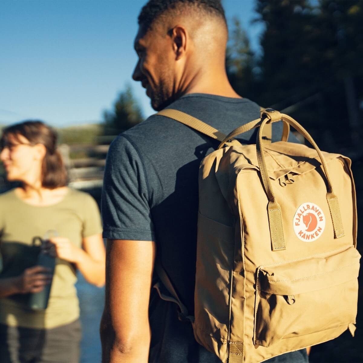 Fjällräven Övik T-Shirt Donna In Cotone Biologico: Comoda, Con Tasca E Dettagli In Pelle